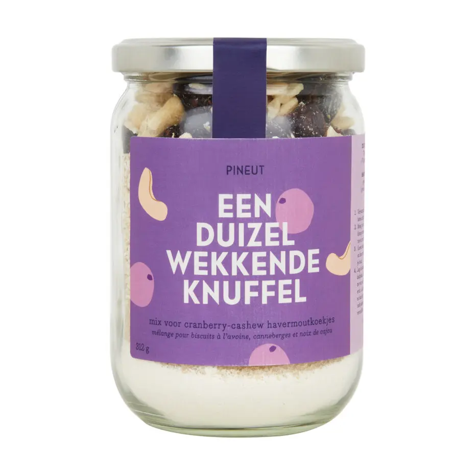 Pineut - Cranberry-cashew koek 'Een duizelwekkende knuffel'